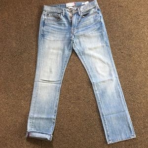 Lucky Brand light wash jeans - 121 Heritage Slim